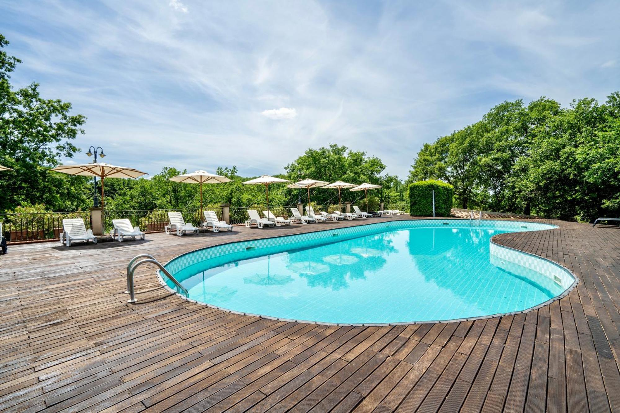 Isa - Residence With Swimming Pool In Sorano, Apartments With Air Conditioning And Private Outdoor Area Sorano (Grosseto) Exterior foto